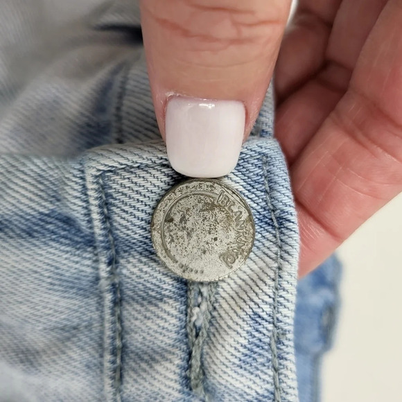 Blank NYC The Fulton Roll Up Short Light Wash Raw Hem Shorts Sz 29 - Picture 10 of 14